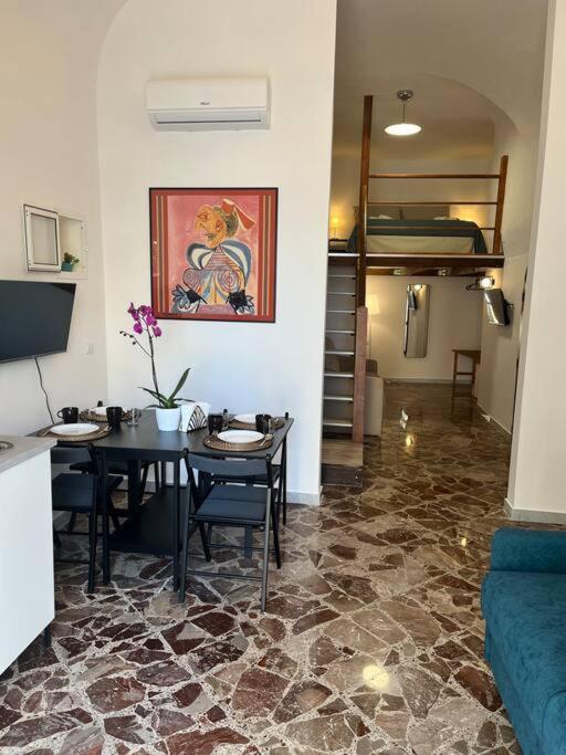 Casa Vacanze Piazza San Pietro 巴里 外观 照片